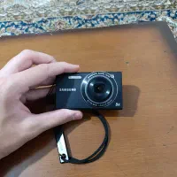 دوربین Samsung SH100 نو + جعبه و سه‌پایه