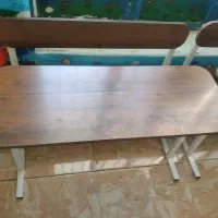 میز و نیمکت