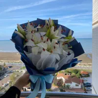 دسته گل لیلیوم