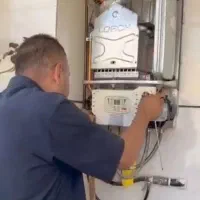 سرویس تخصصی پکیج و آبگرمکن