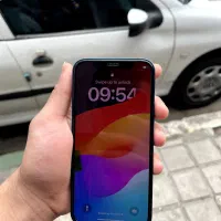 آیفون ۱۲ نرمال