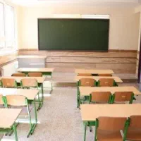 جویای کار در مدرسه یا موسسه آموزشی