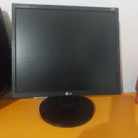 مانیتور کامپیوتر