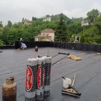 نصب وفروش ایزوگام وقیرگونی تبریزی|خدمات پیشه و مهارت|رامسر, |دیوار