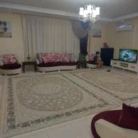 آپارتمان130متری* تک واحدی* دونبش* یبر بر اصلی خیام