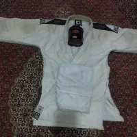 لباس جودو ورزشی همراه با کراتین