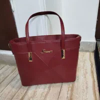 کیف زرشکی زنانه