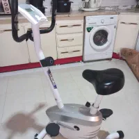 دوچرخه ورزشی ثابت