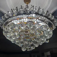 لوستر کریستالی در حد نو و با کیفیت
