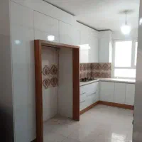 نصاب درب و کابینت نو و کار کرده
