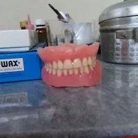 ساخت دندان مصنوعی