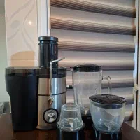 آبمیوه گیری ۴کاره کاملا نو