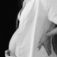 عکاسی بارداری و نوزاد|خدمات پذیرایی، مراسم|رشت, دیلمان|دیوار