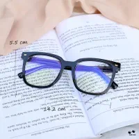 عینک طبی زنانه جامانده