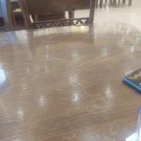 به نفر جهت اداره اشپزخانه حتما اشپز باشد مدیر