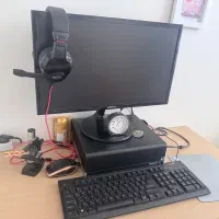 مینی کیس نسل۷همراه با مانیتور و کیبورد