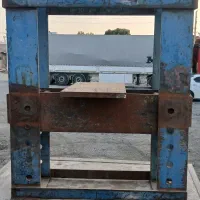 شاسی پرس هیدرولیک اچ ۱۰۰تن