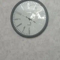 ساعت دیواری