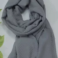 شال پلیسه طوسی رنگ