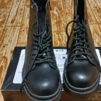 بوت برشکا کاملا نو