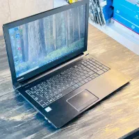 لپ‌تاپ Toshiba Core i5 نسل ۷ گرافیک 4GB پرسرعت