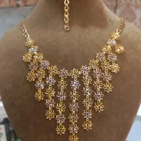 سرویس زیبا و چشم نواز
