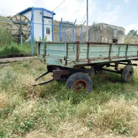 تریلی چهار چرخ