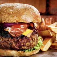 نیازمند اشپز ، سالندار