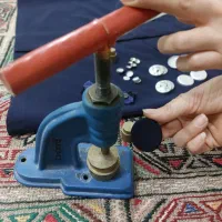 دکمه زنی با پارچه|لوازم خیاطی و بافتنی|شیراز, شهرک گلستان|دیوار