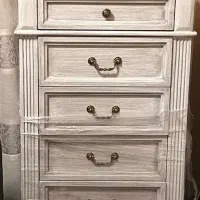 دراور و پا تختی