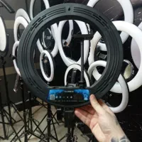 رینگ لایت 36سانتی 70وات باپایه دومتری گارانتی دار|دوربین عکاسی و فیلمبرداری|تهران, لاله زار|دیوار