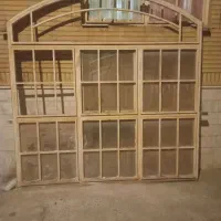 پنجره بزرگ برای راه پله، آهنی، سنگین