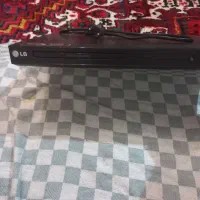 دستگاه پخش DVD با کنترل