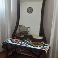 کنسول و آینه