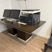 میز کنفرانس