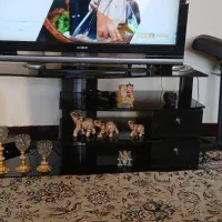 میز شیشه ای ال ای دی