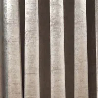 ۲ پرده عرض ۳ متر  و عرض ۲/۵رنگ فیلی