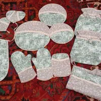 سرویس آشپزخانه پارچه ای دست دوز|سفره، حوله، دستمال آشپزخانه|خسروشاه, |دیوار