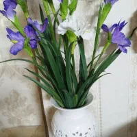 گل و گلدان فروشی