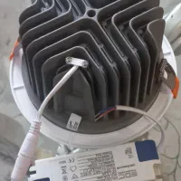 چراغ توکار برندEDC بتعداد ۶ دستگاه