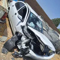 فروش ساینا تصادفی|خودرو سواری و وانت|صفادشت, |دیوار