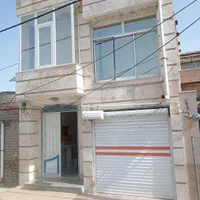 حیاط لوکس دوبلکس130م صمدزاده(املاک سعیدتقوی)