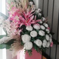 گل مصنوعی خیلی زیبا روز مادر