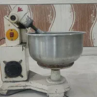 دستگاه خمیر