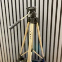 سه پایه دوربین