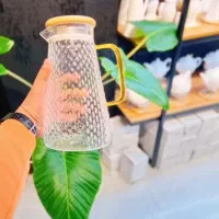 استخدام فروشنده خانم