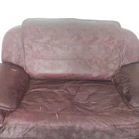 مبل چرم ۱۰ نفره(فروشی)نیازمند تعمیر و ترمیم