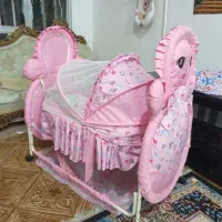 گهواره فروشی