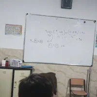 معلم  مقطع ابتدایی ، آموزگار  با تجربه