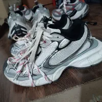 کتونی بالنسیاگا 3xl و 10xl سایز ۴۲|کیف، کفش، کمربند|تهران, تهرانپارس شرقی|دیوار